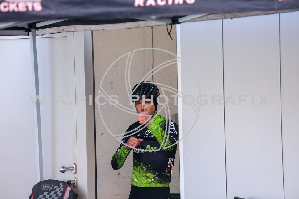 ..... | LEONDING,AUSTRIA,24.März.24 - 63.Radsaisoneröffnungsrennen Leonding Road Cycling League , Image shows: 
Photo: WAPICS / Andreas Willdoner