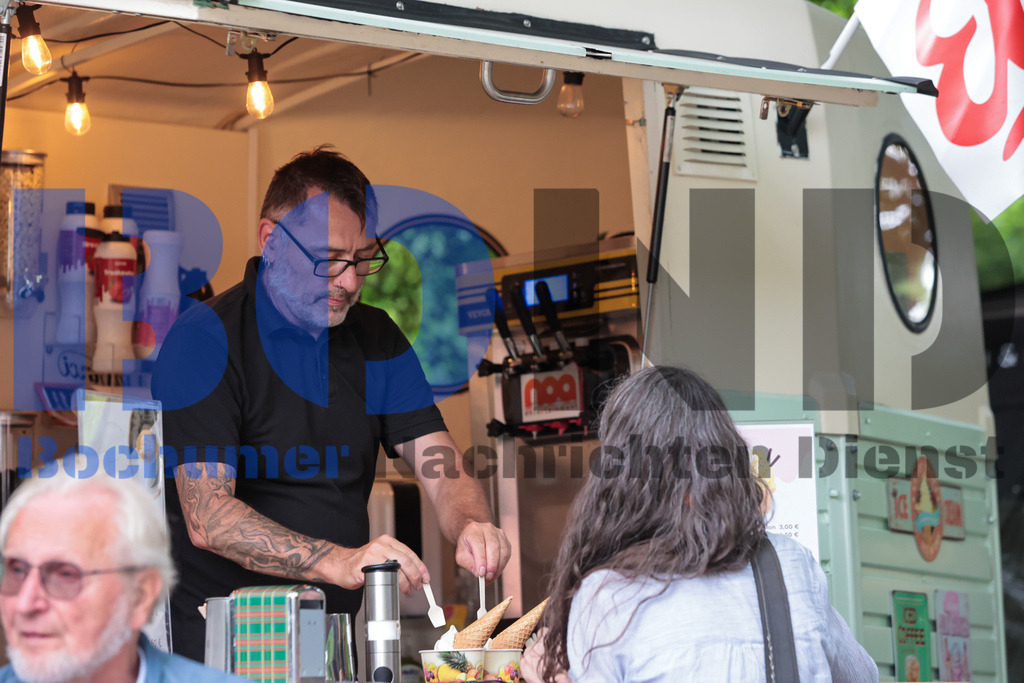 SES_MKRLHE20250705-45 | bond - Realisiert mit Pictrs.com