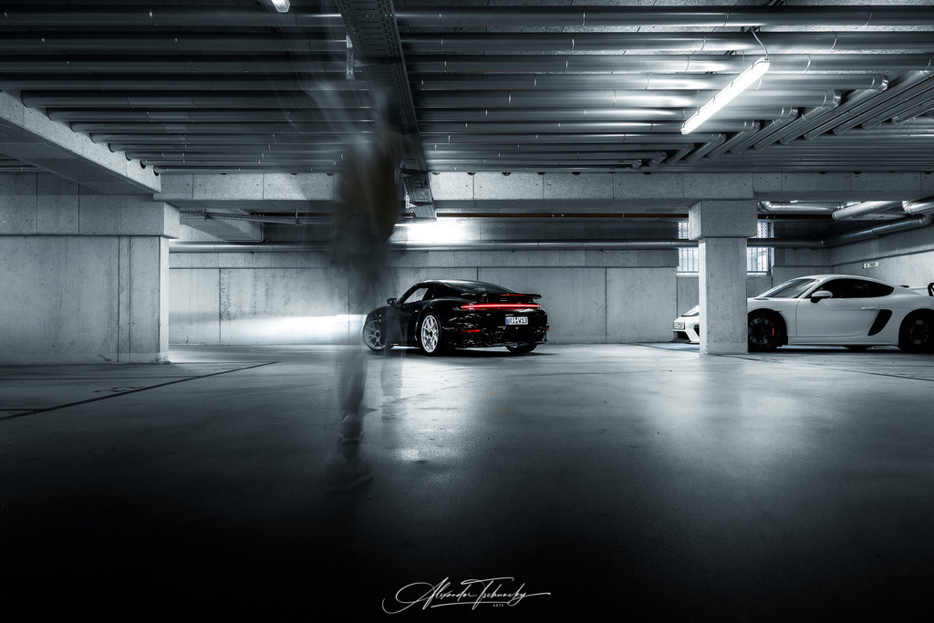 911 Turbo 992 | Entdecken Sie die faszinierende Welt von Alexander Tschuncky Arts: Kreative Fotografie, atemberaubende Automobilkunst und hochwertiger Bilderdruck. Lassen Sie sich inspirieren! - Realisiert mit Pictrs.com