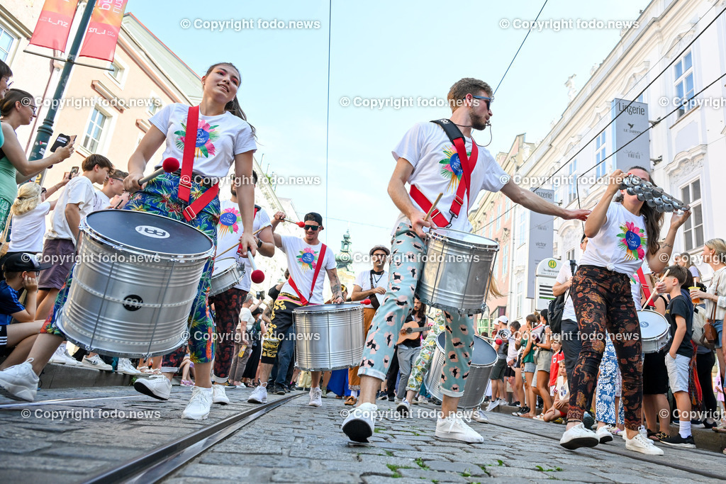 Pflasterspektakel_ 36. Linzer Pflasterspektakel 2024_ 18.07.2024-55 | 18.07.2023, Linz, AUT, 36. Linzer Pflasterspektakel 2024, im Bild diverse Kuenstler