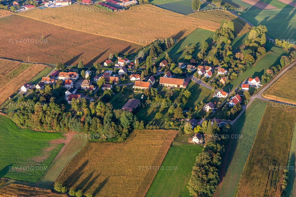 Aerial view: Geisberg in the district Altenstadt in Wissembourg in the state Bas-Rhin, France.Photo: IMG_138820.jpg taken on 09/24/2023 by Werner Riehm/FLY-FOTO.comResolution of the original: 5472 x 3648 px