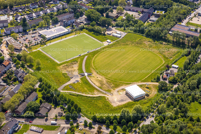 Gladbeck230510684 | Luftbild, Baustelle Stadtteilpark, Sportpark und Freizeitpark Mottbruch, Brüsseler Straße, Sportplatz SuS Schwarz Blau Gladbeck, Brauck, Gladbeck, Ruhrgebiet, Nordrhein-Westfalen, Deutschland