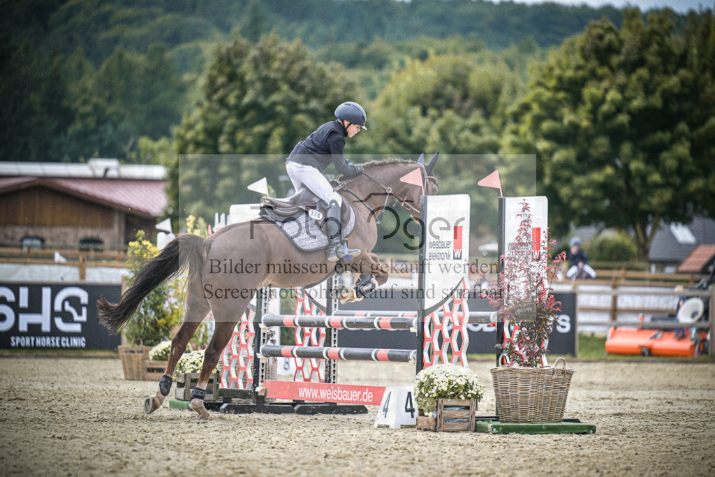 DOS_0709 | Entdecke hochwertige Reitturnierfotos von Foto Oger. Professionell, emotional und authentisch – jetzt Lieblingsmomente im Shop bestellen.Deutschlandweite Turnierfotografie. - Realisiert mit Pictrs.com