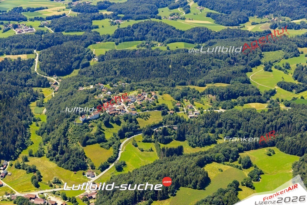 Die Luftaufnahme Ranfels - Zenting wurde 2022 vom Flugzeug aus (keine Drohne) erstellt. Hohe Auflösung -für große Poster und Wandbilder geeignet - Garantiert!