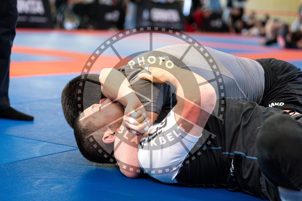 20250510PBB4697 | Athletes compete during the JJLG Berlin Open Jiu-Jitsu Championship on May 10, 2025 in Berlin, Germany. © Chiara Dazi / photoblackbelt