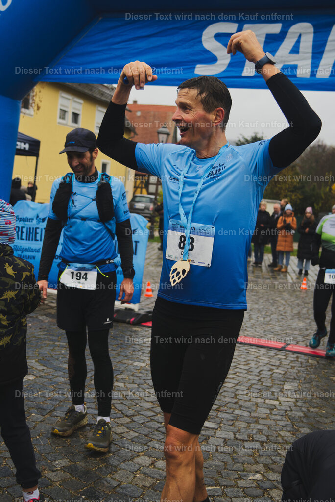 cineathletes-huegelland-2025-11-09-12-22-29 | Sportfotografie rund um Obstacle Course Racing und Trail Run - Realisiert mit Pictrs.com