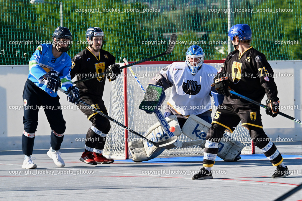VAS Ballhockey Villach vs. ASKÖ Villach Ballhockey | #16 Hocevar Marsel SV ASKÖ Ballhockey, #66 Hintermann Daniel VAS Ballhockey Villach, #70 Moser Lukas VAS Ballhockey Villach, #75 Wohlfahrt Benjamin VAS Ballhockey Villach, VAS Ballhockey Villach vs. ASKÖ Villach Ballhockey , VAS Ballhockey Villach vs. ASKÖ Villach Ballhockey  am 13.05.2026 in Villach (Alpen Arena ), Austria, (Photo by Bernd Stefan)