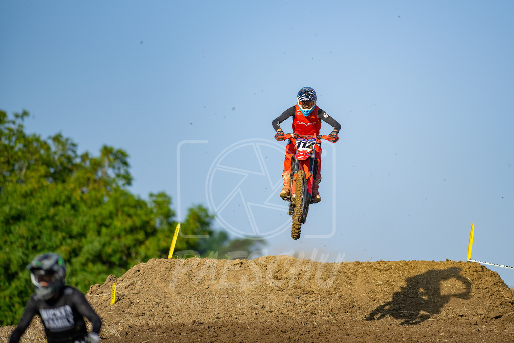 MXO (12) | Paeschuphoto Shop - Wer nicht sucht der auch nicht findet.Ob Motocrossbilder oder von einem besuchtem Spiel, Hauptsache Action. - Realisiert mit Pictrs.com