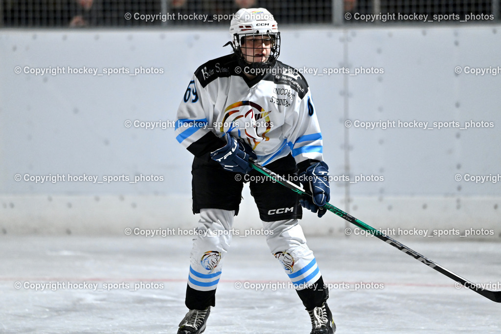 Wildcats Paternion vs. Unicorns Steindorf | #69 Selan Vanessa UNICORNS STEINDORF, Wildcats Paternion vs. Unicorns Steindorf, Wildcats Paternion vs. Unicorns Steindorf am 02.01.2026 in Paternion (Eislaufplatz Paternion), Austria, (Photo by Bernd Stefan)