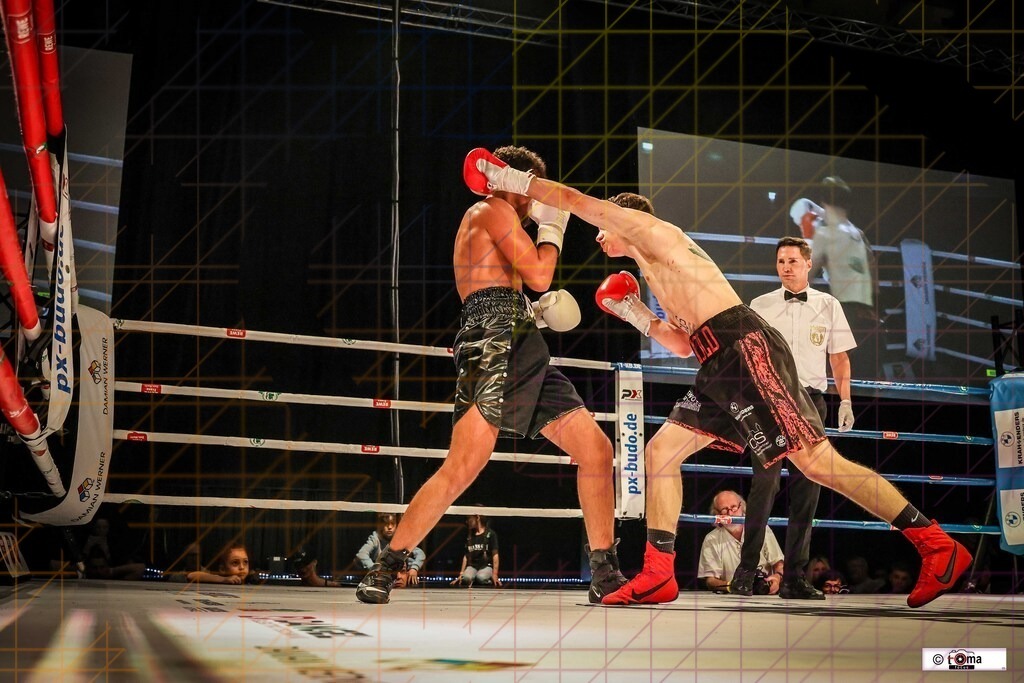 BoB 2026 Arnold vs. Faiz-39 | professionelle Sport- und Eventfotografie von Tomafocus – dynamische Bilder, emotionale Momente und hochwertige Aufnahmen für jeden Anlass. - Realisiert mit Pictrs.com
