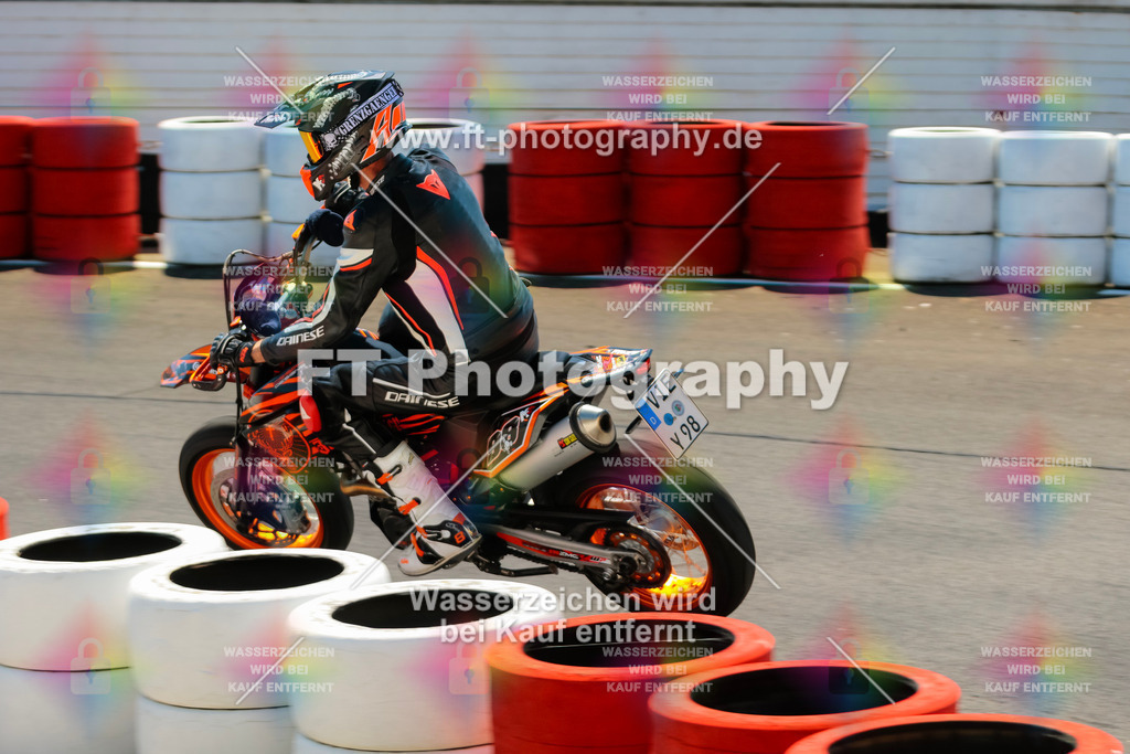 Moto-TeamOBK-22471 | Hier findet Ihr Bilder von Touristenfahrten auf der Nürburgring Nordschleife oder von anderen Veranstaltungen die ich besucht habe. Viel Spass beim Durch Schauen 