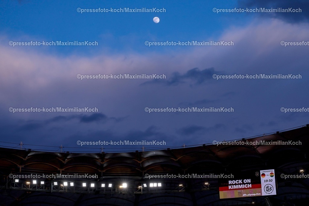 DFB30032600011 | 30.03.2026, Fußball, Länderspiel, Deutschland - Ghana, MHP-Arena (Stuttgart), Saison 2025 2026: Der Mond über dem Stadion  DFB regulations prohibit any use of photographs as image sequences and or quasi-video.