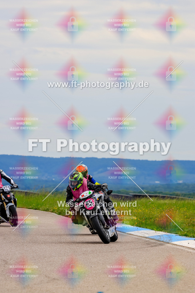 MotoTeam-2958 | Hier findet Ihr Bilder von Touristenfahrten auf der Nürburgring Nordschleife oder von anderen Veranstaltungen die ich besucht habe. Viel Spass beim Durch Schauen 