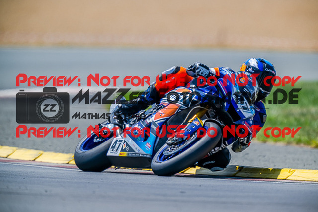 MaZZes_FotoMatrix_220722_3397 | IDM1000