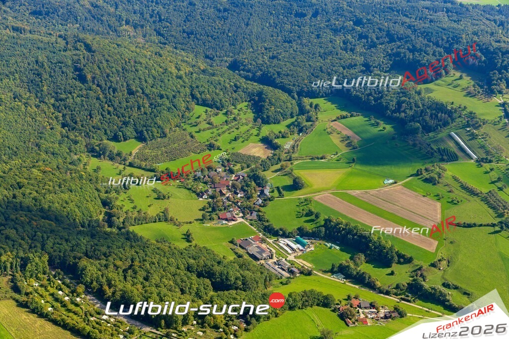 Luftbild Vs Google Maps  Untersteinbach  Pfedelbach -Das Luftbild wurde 2025 vom UL-Flugzeug heraus erstellt ( keine Drohne ) - Hochauflösende Luftaufnahme -Nicht vergleichbar mit Google Maps oder Satelittenbilder- Die Geschenkidee !Mit Lizenz und Bildrechte bestellbar
