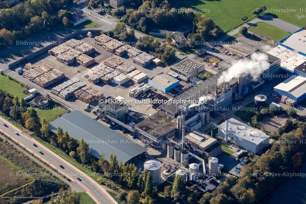 Luftbild Gelsenkirchen Gelsenkrichen-6752 | Luftbildfotografie Gebäude und Produktionshallen auf dem Werksgelände der Papierfabrik " HHamburger Rieger Gelsenkirchen GmbH & Co. KG " an der Alfred-Zingler-Straße in Gelsenkirchen - Realisiert mit Pictrs.com