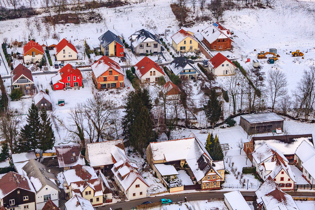 Luftbild: Kirchgasse bei Schnee in Dierbach im Bundesland Rheinland-Pfalz in Deutschland. Foto: IMG_23676.jpg vom 16.01.2010 durch Werner Riehm/FLY-FOTO.de