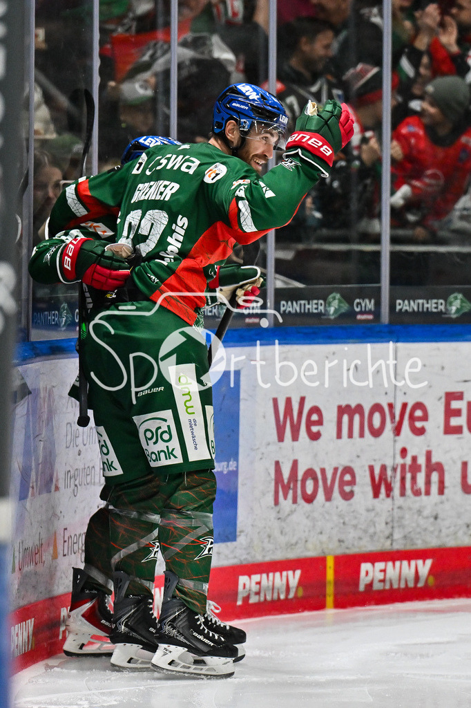 Augsburger Panther - Löwen Frankfurt | Jubel der Panther nach dem Treffer zum 5-1 durch Alexandre GRENIER (Augsburger Panther 82) Tor / Torschuetze / Freude / Happy / beim match zwischen den Augsburger Panthern und den Löwen Frankfurt am 8. Spieltag der Penny DEL im Curt Frenzel Stadion am 19.10.2025