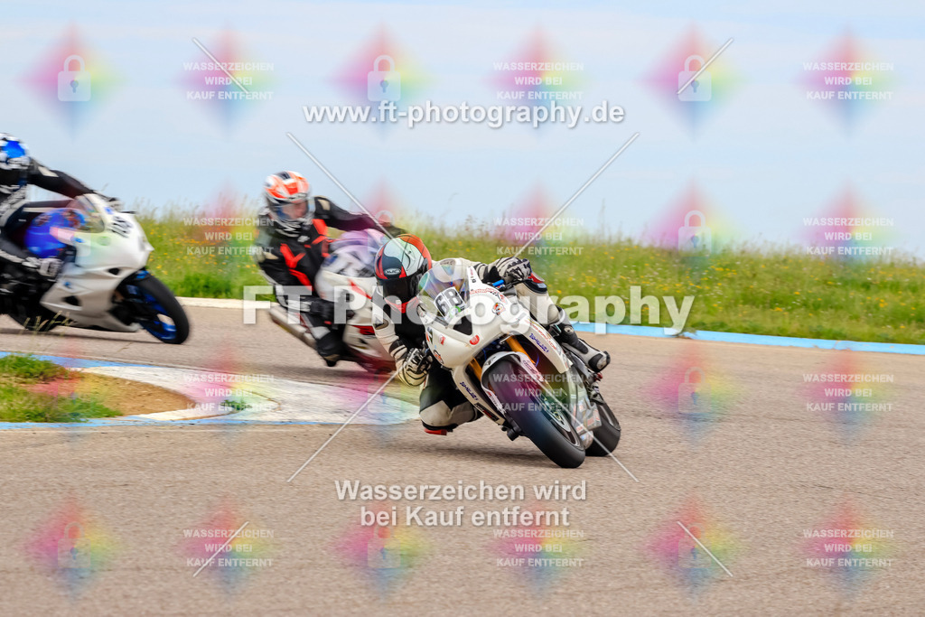 MotoTeam-2712 | Hier findet Ihr Bilder von Touristenfahrten auf der Nürburgring Nordschleife oder von anderen Veranstaltungen die ich besucht habe. Viel Spass beim Durch Schauen 