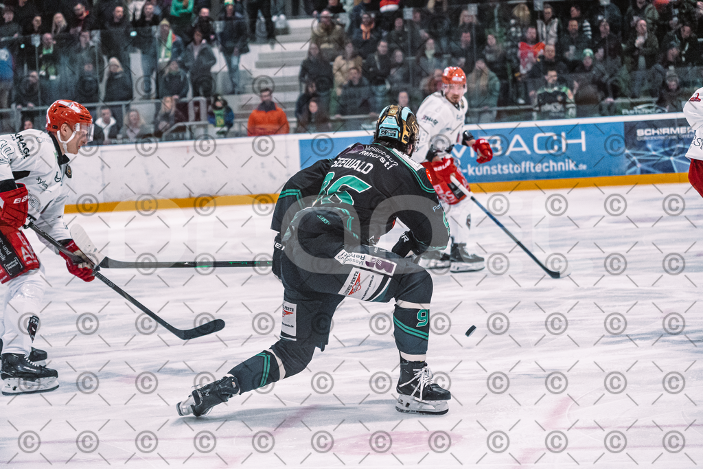 Alligators_vs_Hannover_PO_10_03_2026-6 | Höchstadt Alligators Fotogalerie: Eishockey-Action aus Franken. Professionelle Spielfotos, Portraits & Stadionbilder zum Download. Jetzt entdecken! - Realisiert mit Pictrs.com