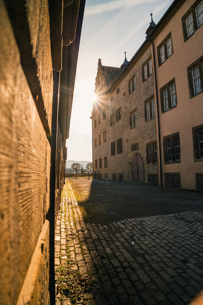 DSC07824 | Rothenburg ob der Tauber. Nur hier gibt es Exklusive und passend zur Jahreszeit Ihr Wandbild, T-Shirt, Tasse und alles was das Rothenburg Herz begehrt. - Realisiert mit Pictrs.com