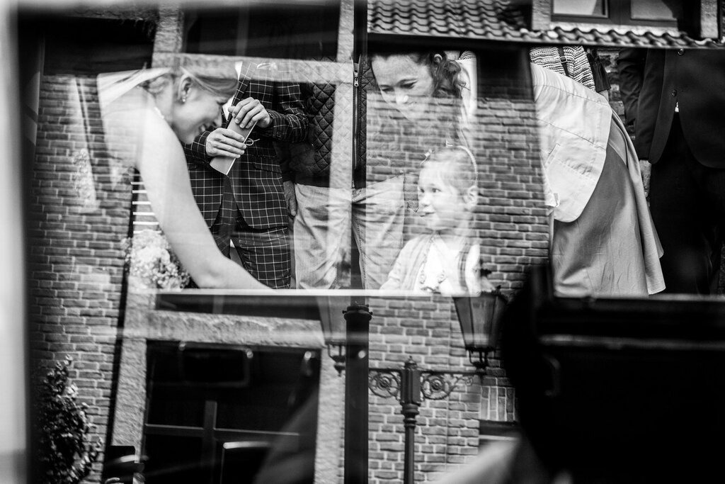 Hochzeit_Trauung_023 | Mein Name ist Arkadius. Ich fotografiere Ihre Hochzeit in Frankfurt und im Umkreis von 200 km. Als Fotograf bin ich noch bekannt im Bereich Business- und Modefotografie.