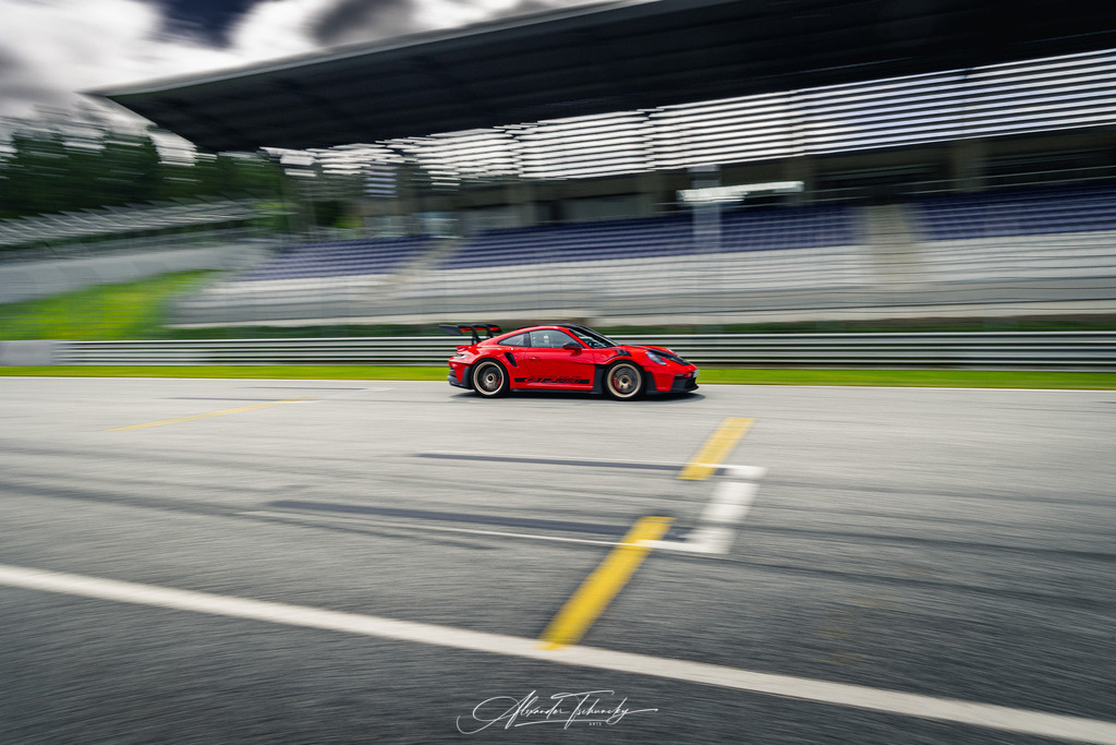 R6AT2725 _Alexander Tschuncky | Entdecken Sie die faszinierende Welt von Alexander Tschuncky Arts: Kreative Fotografie, atemberaubende Automobilkunst und hochwertiger Bilderdruck. Lassen Sie sich inspirieren! - Realisiert mit Pictrs.com