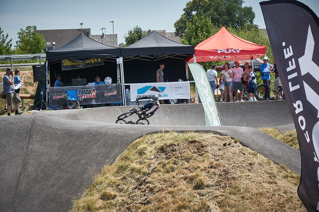 202506251-05 PM25 75@sebastiankopp | German Pumptrack Series - Realisiert mit Pictrs.com