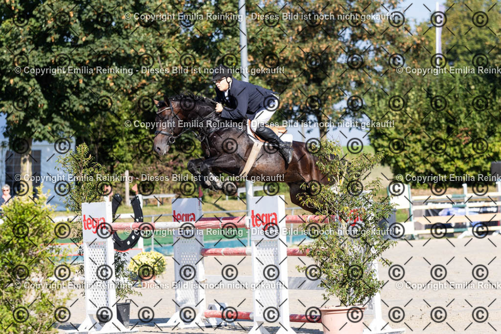 CL5A9660 | Emilia Reinking Fotografie - Realisiert mit Pictrs.com