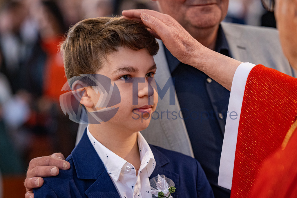 RR5M5909 | Firmung Klagenfurt-Dom 19.05.2024 8 Uhr