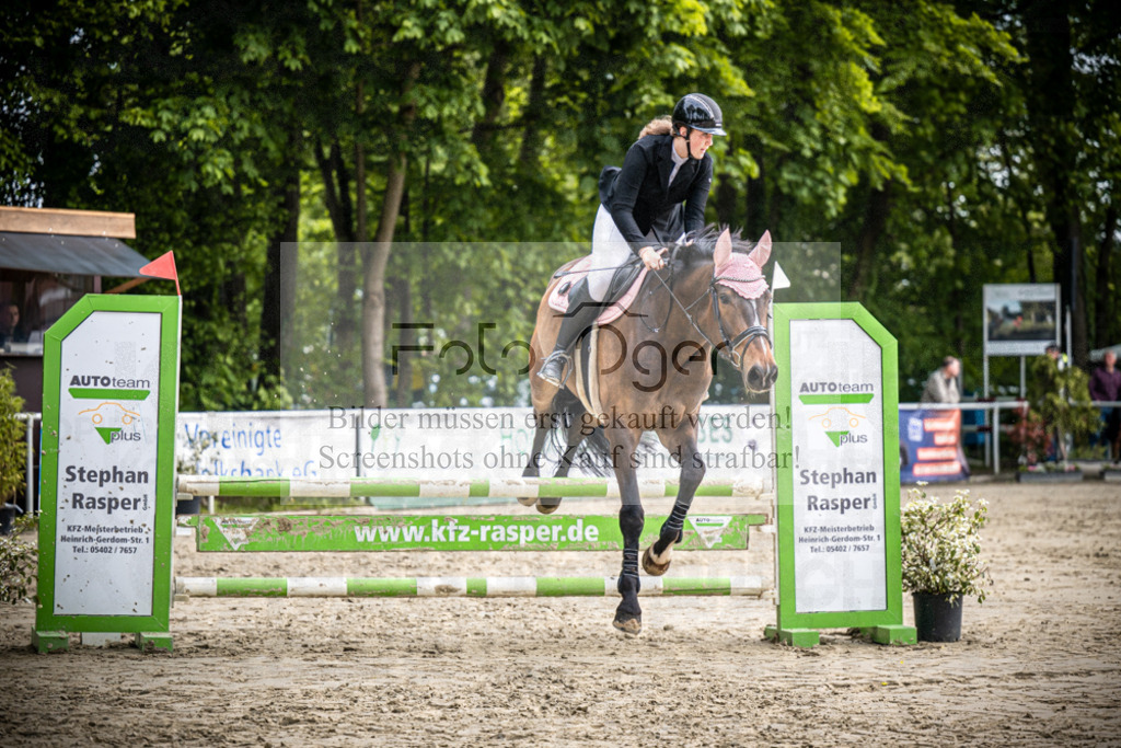DOS_1285 | Reitturnier Venne - Realisiert mit Pictrs.com