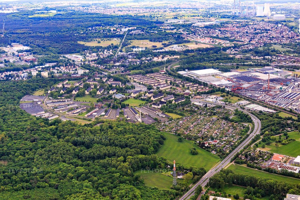 Luftbild: Pioneer Park in Hanau im Bundesland Hessen in Deutschland. Foto: IMG_088859.jpg vom 20.05.2016 durch Werner Riehm/FLY-FOTO.de