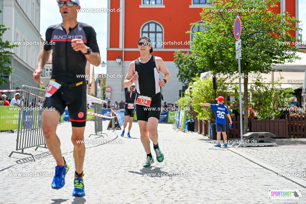 SZI_7107 | Stadttriathlon Erding 2025. #yourpictrs #sportshot_your_pictrs @Sportshotphotography #stadttriathlonerding Copyright: www.sportshot.de