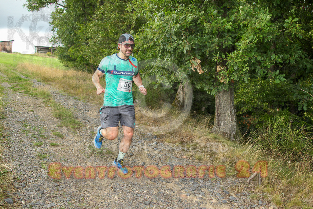 250801_1857_EV4_7794 | Sportfotografie im Rhein-Sieg Kreis, Köln, Bonn, NRW, Rheinland Pfalz, Hessen, etc. Unser Tätigkeitsfeld umfasst den Laufsport vom Volkslauf über den Marathon, Duathlon, Triathon bis zum Ultralauf wie Kölnpfad Ultra oder Schindertrail.