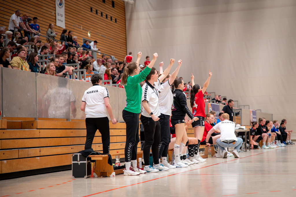 DSC_5482-Enhanced-NR | teamsportfotograf - Realisiert mit Pictrs.com