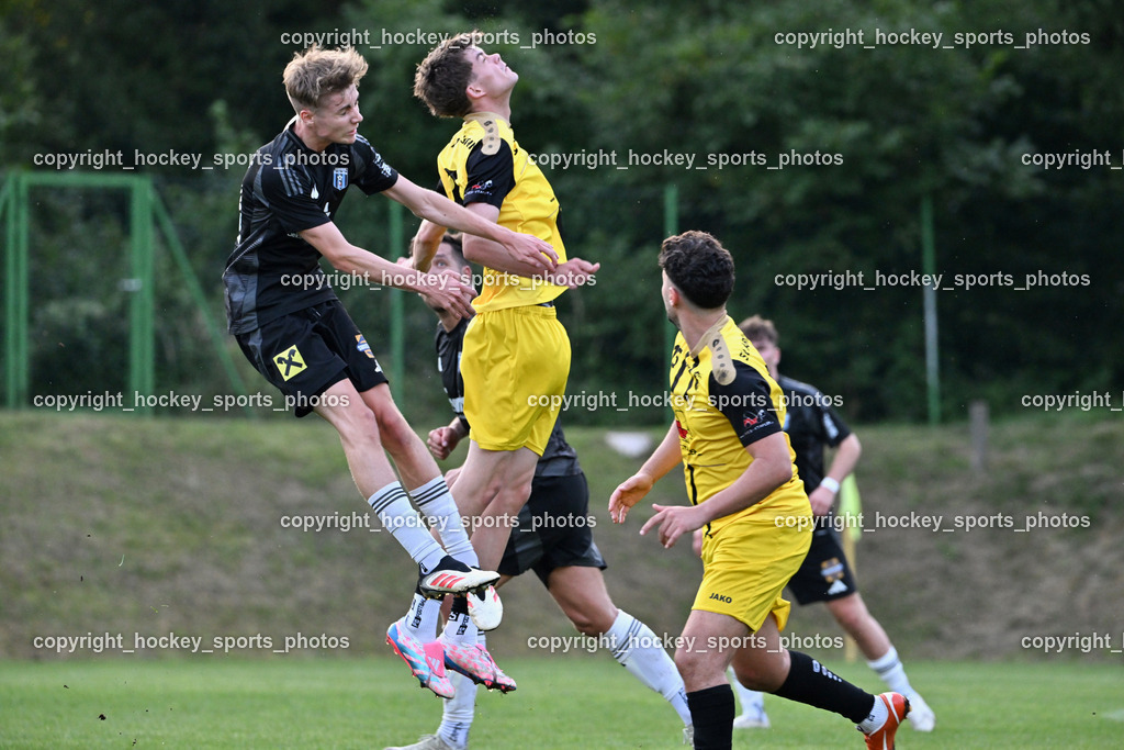 SV Arnoldstein vs. URC Thal Assling | #44 Matteo Rainer Thal Assling, #8 Arnes Sacic SV Arnoldstein, #15 Dardan Kameraj SV Arnoldstein, SV Arnoldstein vs. URC Thal Assling, SV Arnoldstein vs. URC Thal Assling am 09.08.2025 in Arnoldstein (Waldparkstadion Arnoldstein), Austria, (Photo by Bernd Stefan)