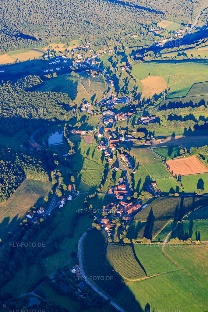 Luftbild: Marbach-Stausee aus Westen im Ortsteil Haisterbach in Erbach im Bundesland Hessen in Deutschland. Foto: IMG_52024.jpg vom 18.08.2012 durch Werner Riehm/FLY-FOTO.deAuflösung des Originals: 3168 x 4752 px