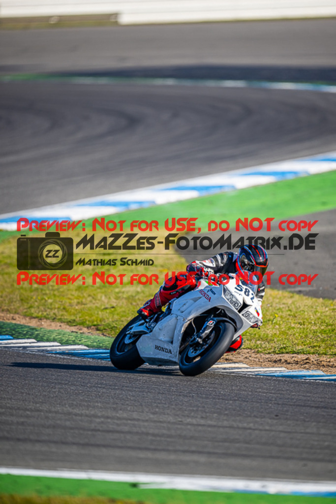 MaZZes_FotoMatrix_230410_0843 | ROT