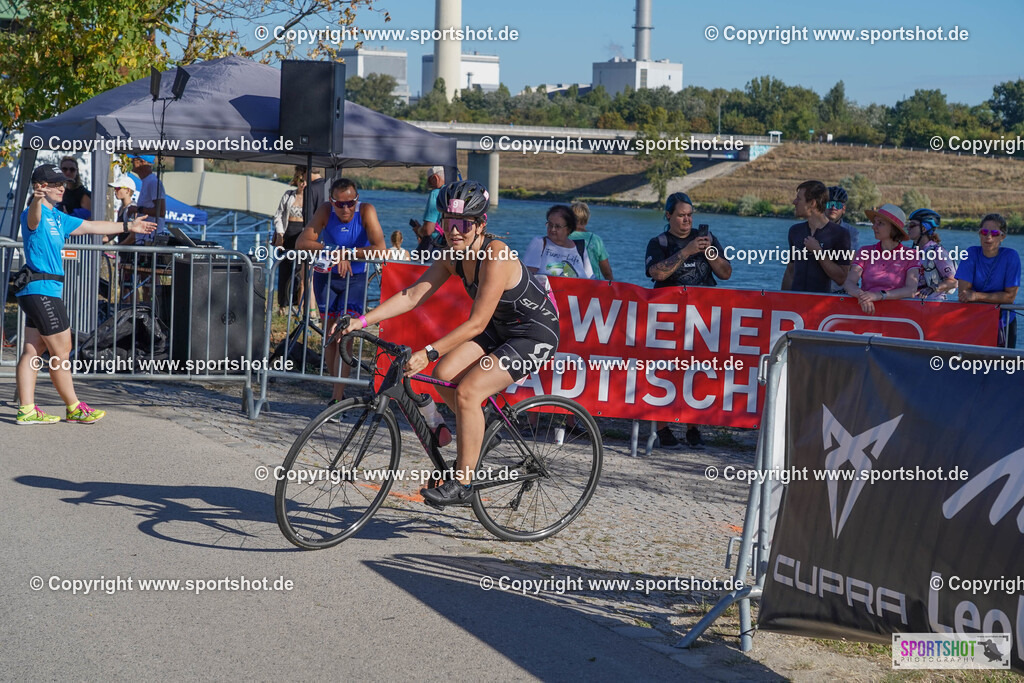 DSC00226 | Vienna Triathlon 2024                                        P3 Event                                                             #yourpictrs #sportshot_your_pictrs                 @Sportshotphotography                                     Photo Credit: www.sportshot.de