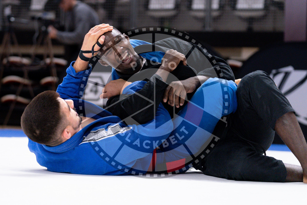 20241013PBB5095 | Athletes compete during the AJP Tour Europe Continental Jiu-Jitsu Amateurs & Masters Championship on October 13, 2024 in Almere near Amsterdam, Netherlands. © Chiara Dazi / photoblackbelt