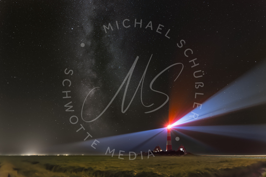 2024-08-28 Milchstrasse Westerhever Leuchtturm 040 Stacked | Schwotte Media - Realisiert mit Pictrs.com