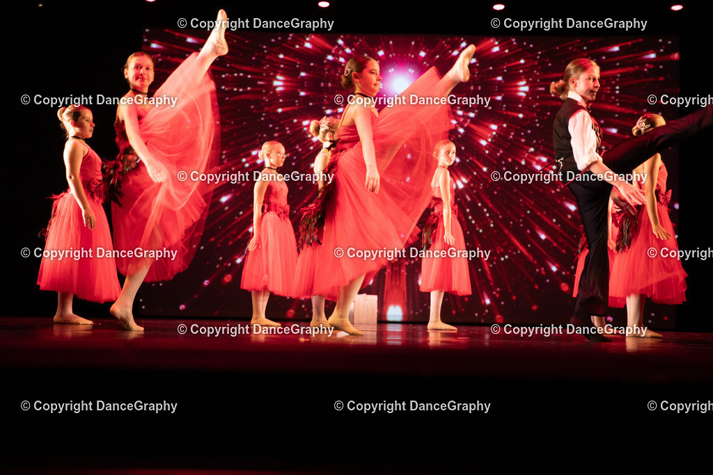 GPHY5199 | DanceGraphy - Realisiert mit Pictrs.com