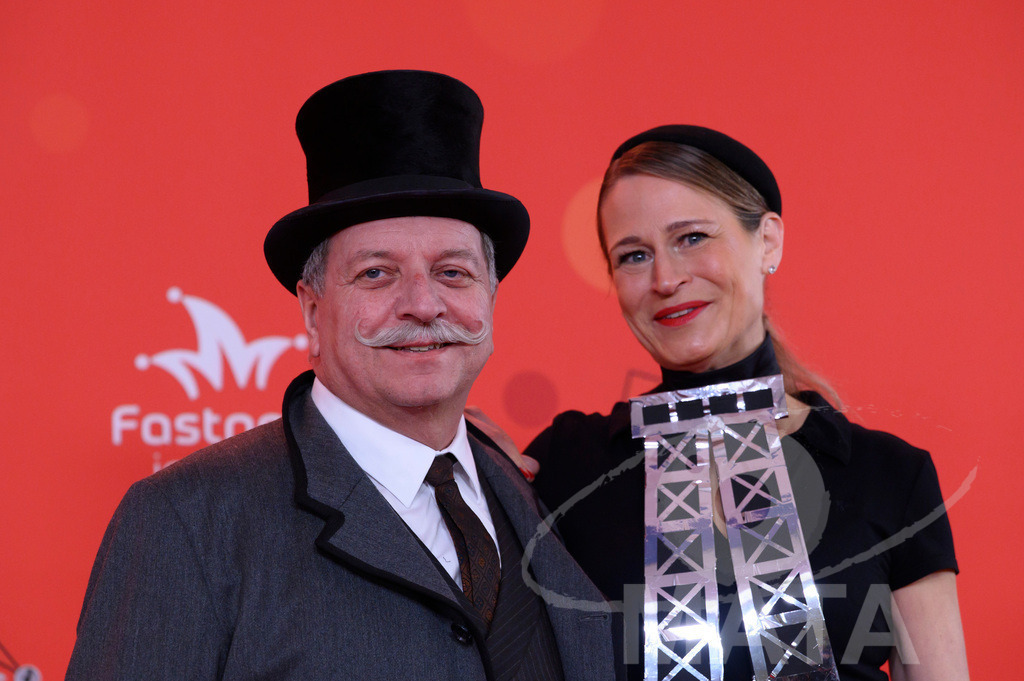 _DWI9128 | MATA IndoCon - Realisiert mit Pictrs.com