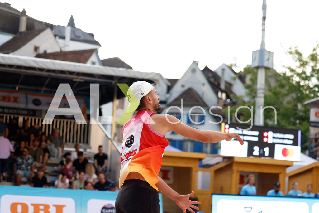 Obi BeachTour 2026 - Basel | BASEL, SWITZERLAND - JULY 18: TINKO SCHNEGG (SUI) during the Obi BeachTour 2026 match between MASSEREY / SCHNEGG (SUI) and BREER / KÄLIN (SUI) at Barfüsserplatz on July 18, 2026 in Basel, Switzerland. - Realisiert mit Pictrs.com