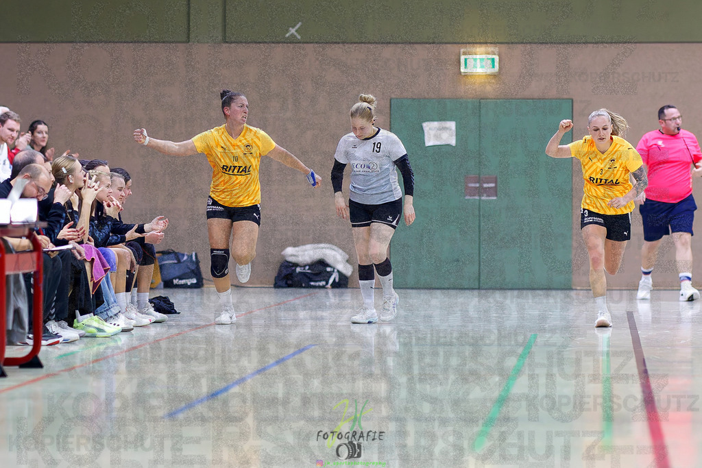 Frauen Oberliga Mitte (HHV); HSG Eibelshausen/Ewersbach - HSG Linden | Frauen Oberliga Mitte (HHV); HSG Eibelshausen/Ewersbach - HSG Linden am 15.11.2025 in Eibelshausen (Holderberghalle)Photo © 2025 - Jörg Heinrich - Realisiert mit Pictrs.com