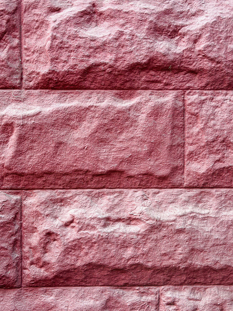 Pastel Rock Matrix – Abstrackte Steintextur & Urban Geometry in Basel | Urbane Strukturen im exklusiven Farb-Look. Diese High-End-Fotokunst zeigt die detailreiche Oberfläche eines markanten, rosa Bossenmauerwerks aus der Region Basel in der Nähe des Badischen Bahnhofs. Das faszinierende, rhythmische Wechselspiel aus rauen Bruchstrukturen und tiefen Fugenlinien erzeugt eine beeindruckende visuelle Tiefe. Ein absolut minimalistisches Statement-Piece, das stilvolle Pastelltöne perfekt mit modernem Loft-Design verbindet.Material-Empfehlung: Für dieses detailreiche Strukturwunder empfehle ich ganz klar den Druck auf mattem Alu-Dibond. Die matte, komplett reflexionsfreie Oberfläche bringt die feinen Bruchlinien und das zarte Rosa perfekt zur Geltung, schluckt störende Lichtreflexe und bewahrt den edlen Galerie-Charakter.Sichern Sie sich dieses außergewöhnliche Wandbild modern jetzt für Ihre exklusive Wandgestaltung.[Archiv-Nr. #0123] - Realisiert mit Pictrs.com