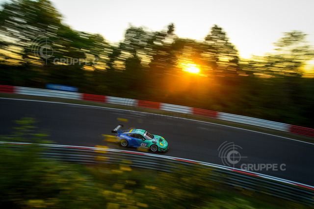 24hNbg17_44744JM_TU | Porsche 911 GT3 R (44), Falken Motorsports: Martin Ragginger, Dirk Werner, Jörg Bergmeister, Laurens Vanthoor - Realisiert mit Pictrs.com