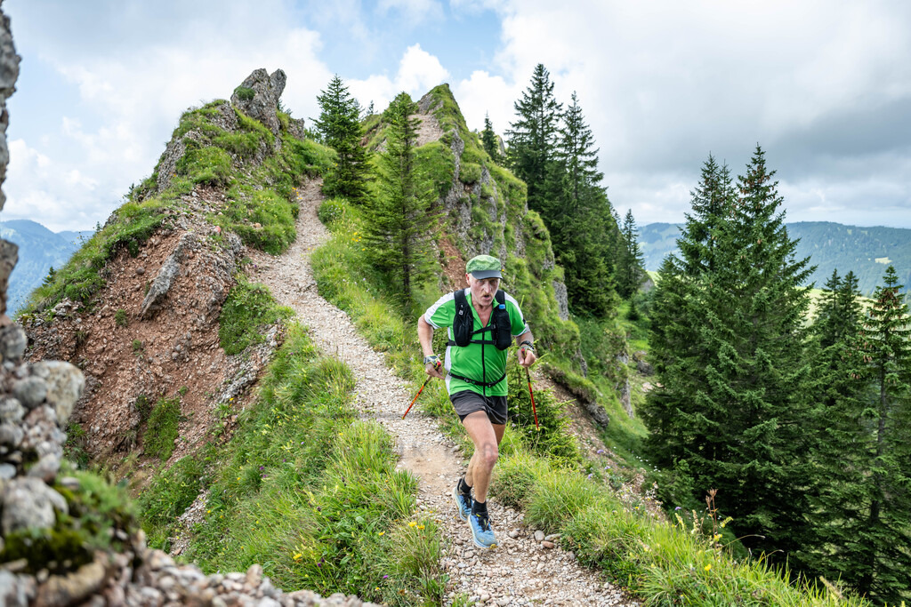 35. Gebirgsmarathon | 35. Gebirgsmarathon 2024 am 03.08.2024 in Immenstadt. Einer der anspruchsvollsten​und ältesten Bergläufe​Deutschlands im Naturpark Nagelfluhkette!(Foto: Dominik Berchtold/www.dberchtold.com)Instagram: @d_berchtold_foto 