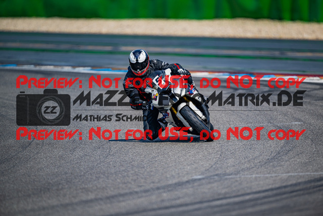 MaZZes_FotoMatrix_240701_6007705_0208 | GELB