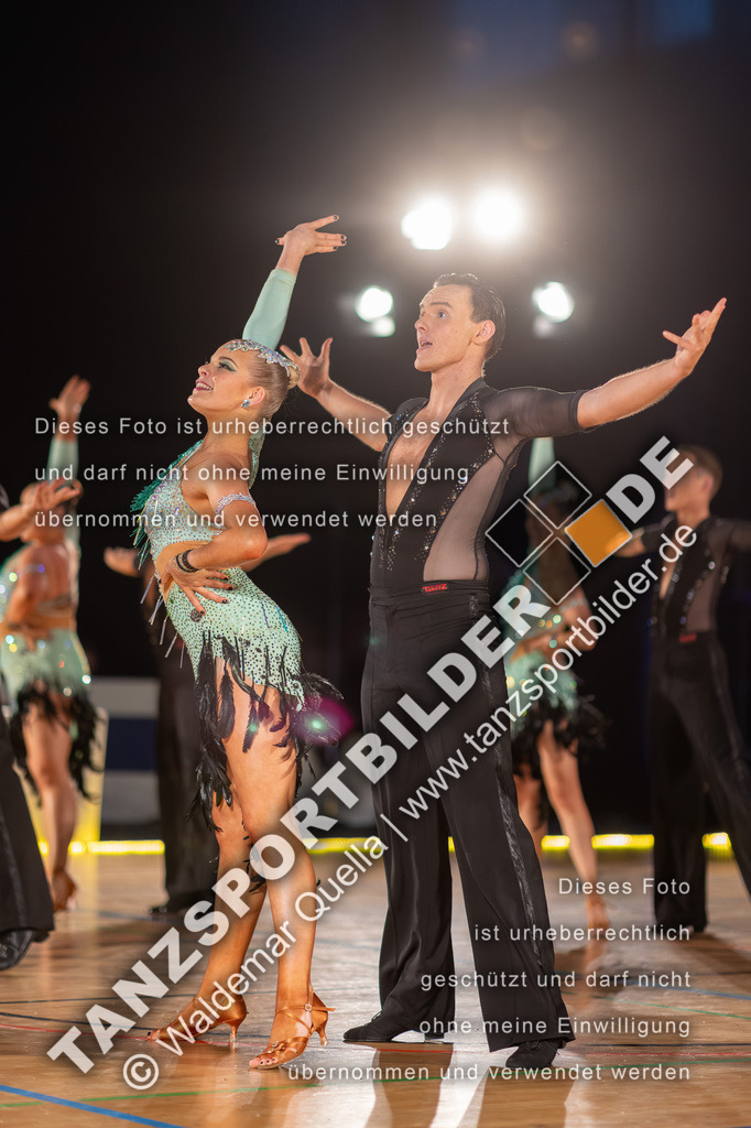 20260322-00924 | Hier finden Sie Tanz Bilder vom Latein und Standard Formationen tanzen. Sportbilder vom Tanzsport. Schöne Fotos und von Weltmeisterschaft, Europameisterschaft, Bundesliga, Regionalliga, Oberliga und Landesliga sowie von GOC Stuttgart, DanceComp, WM Bremen